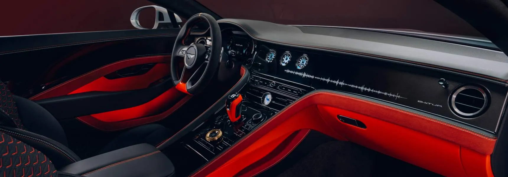 벤틀리 뮬리너 바투르 실내