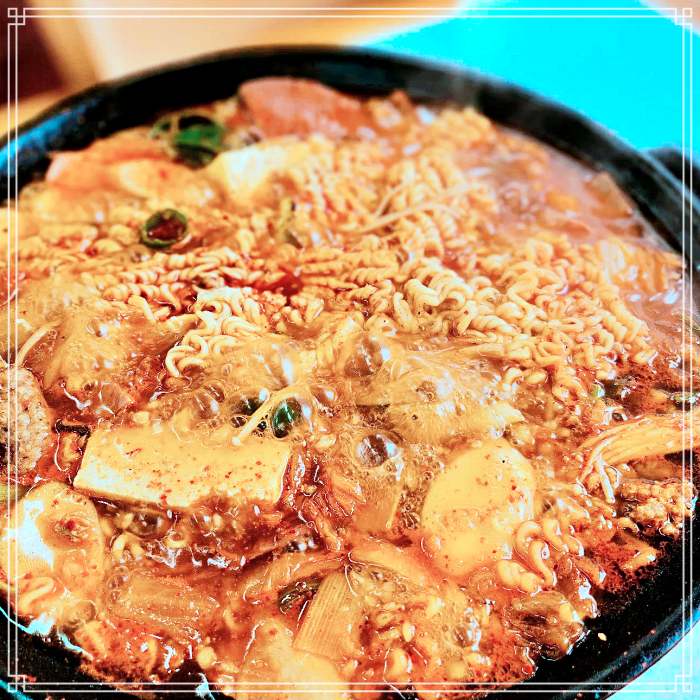 의정부, 부대찌개거리 맛집 Since 1972년 전통 노포, 부대찌개