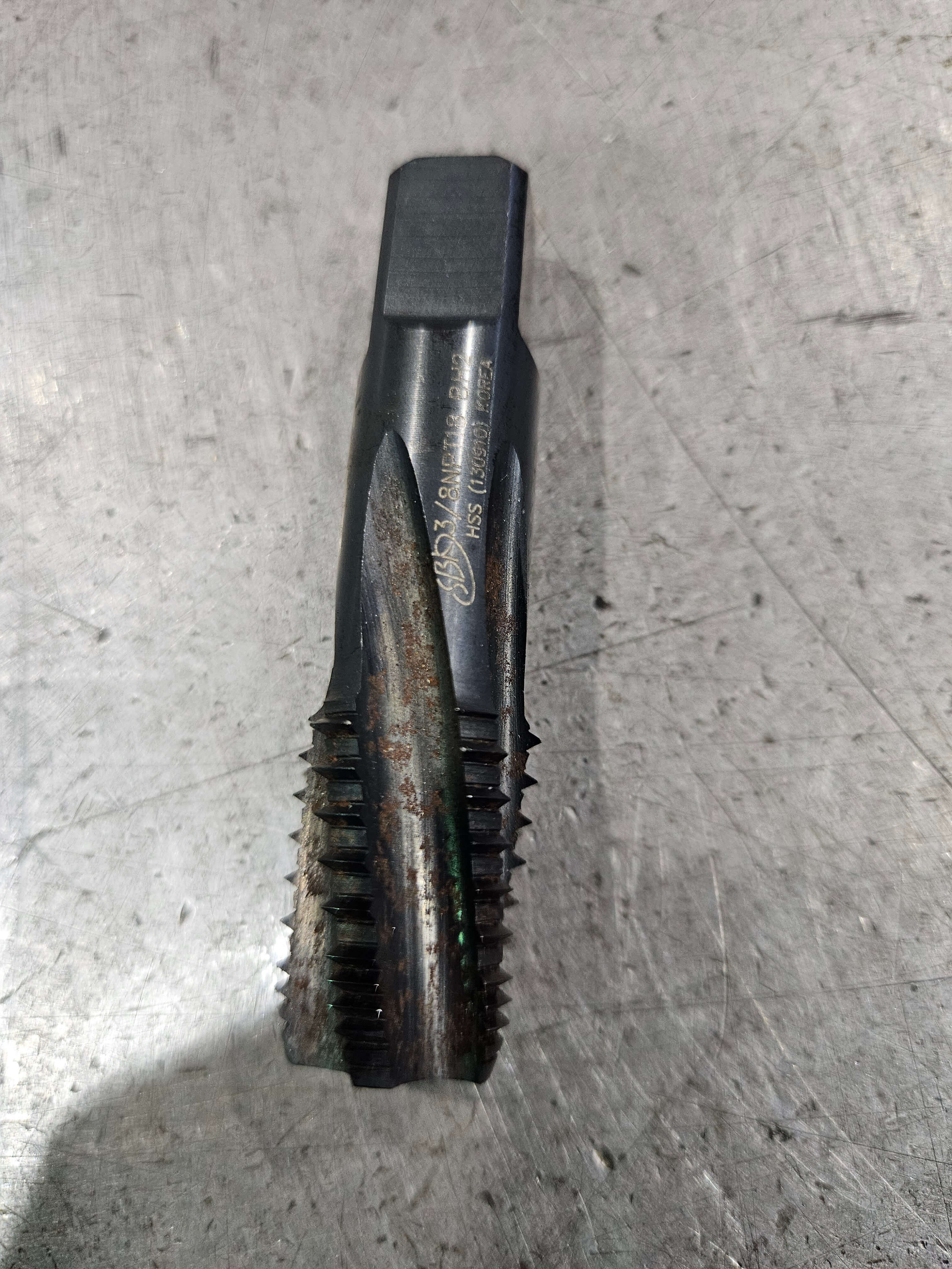 NPT탭