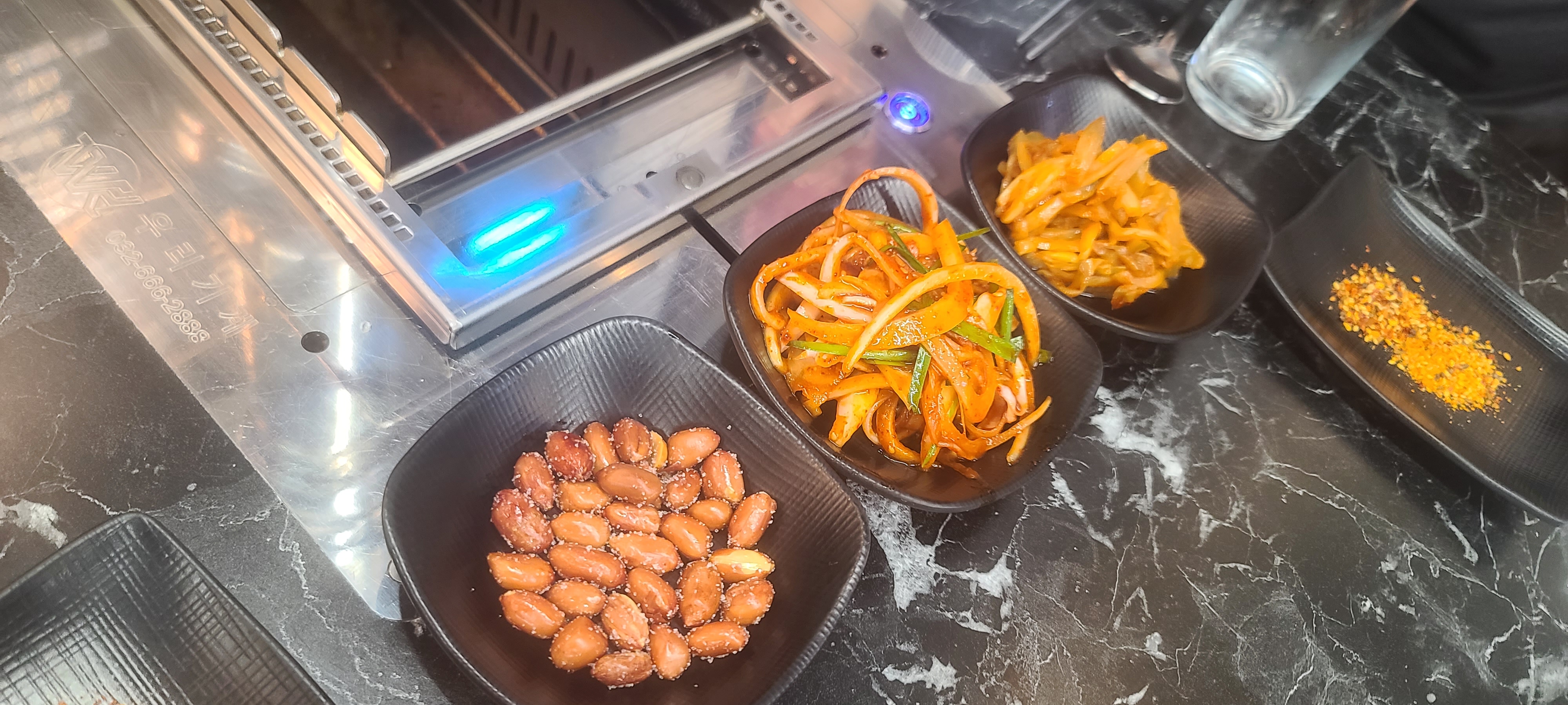 성남맛집 양꼬치맛집 상대원맛집 양꼬치 마라탕 양부장 양고기 육즙가득 마블링 메뉴판 세트메뉴 기본반찬