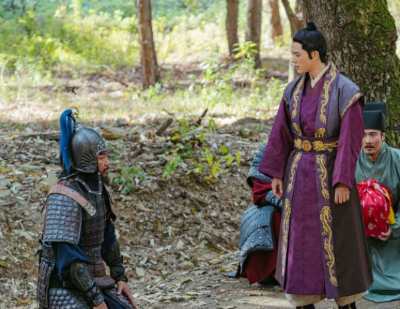 알트태그-현종을 호위 중인 지채문