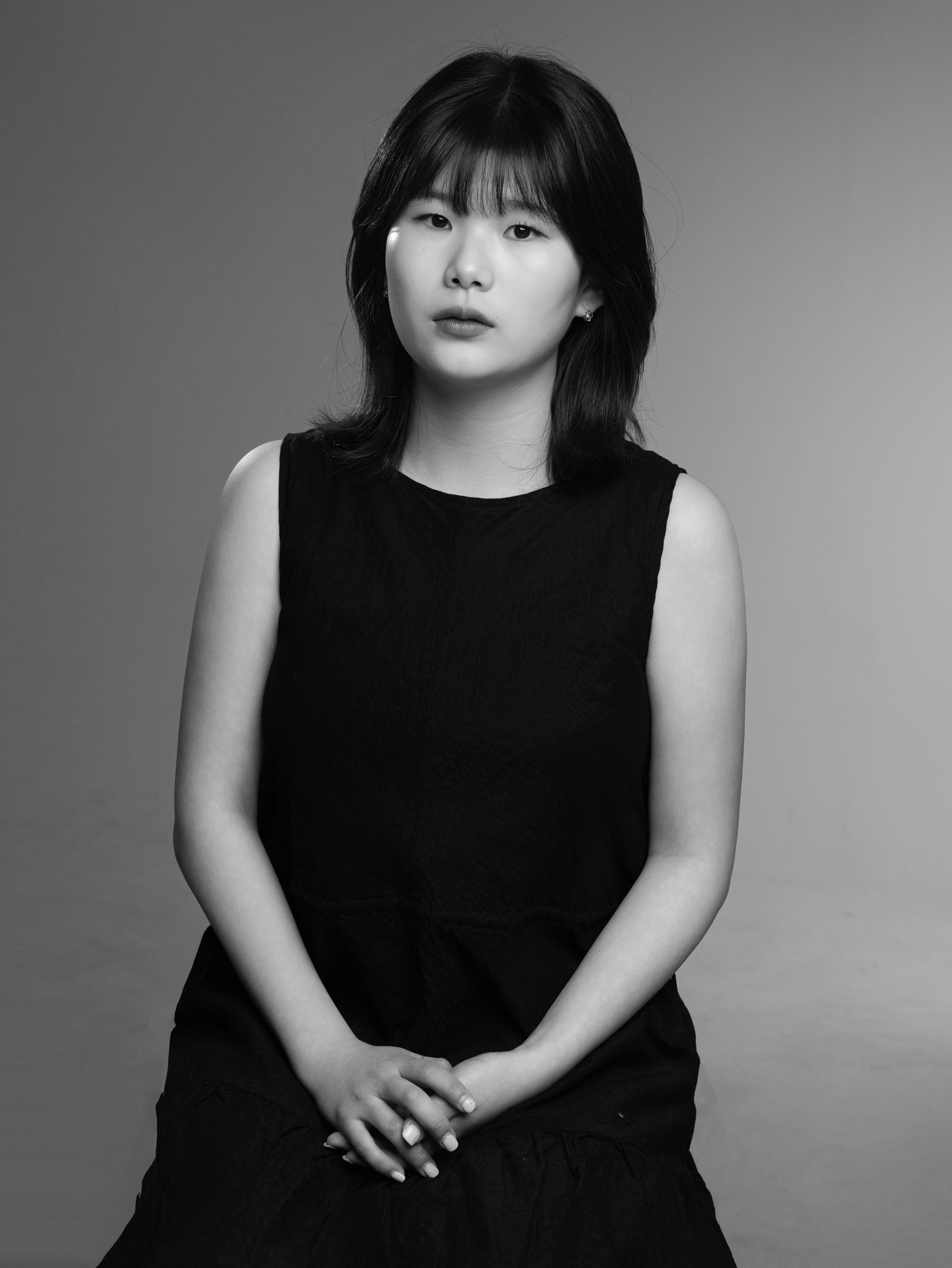 천안 프로필사진 순백스튜디오 &mdash; 차분한 분위기로 배우프로필 찍는 방법 3