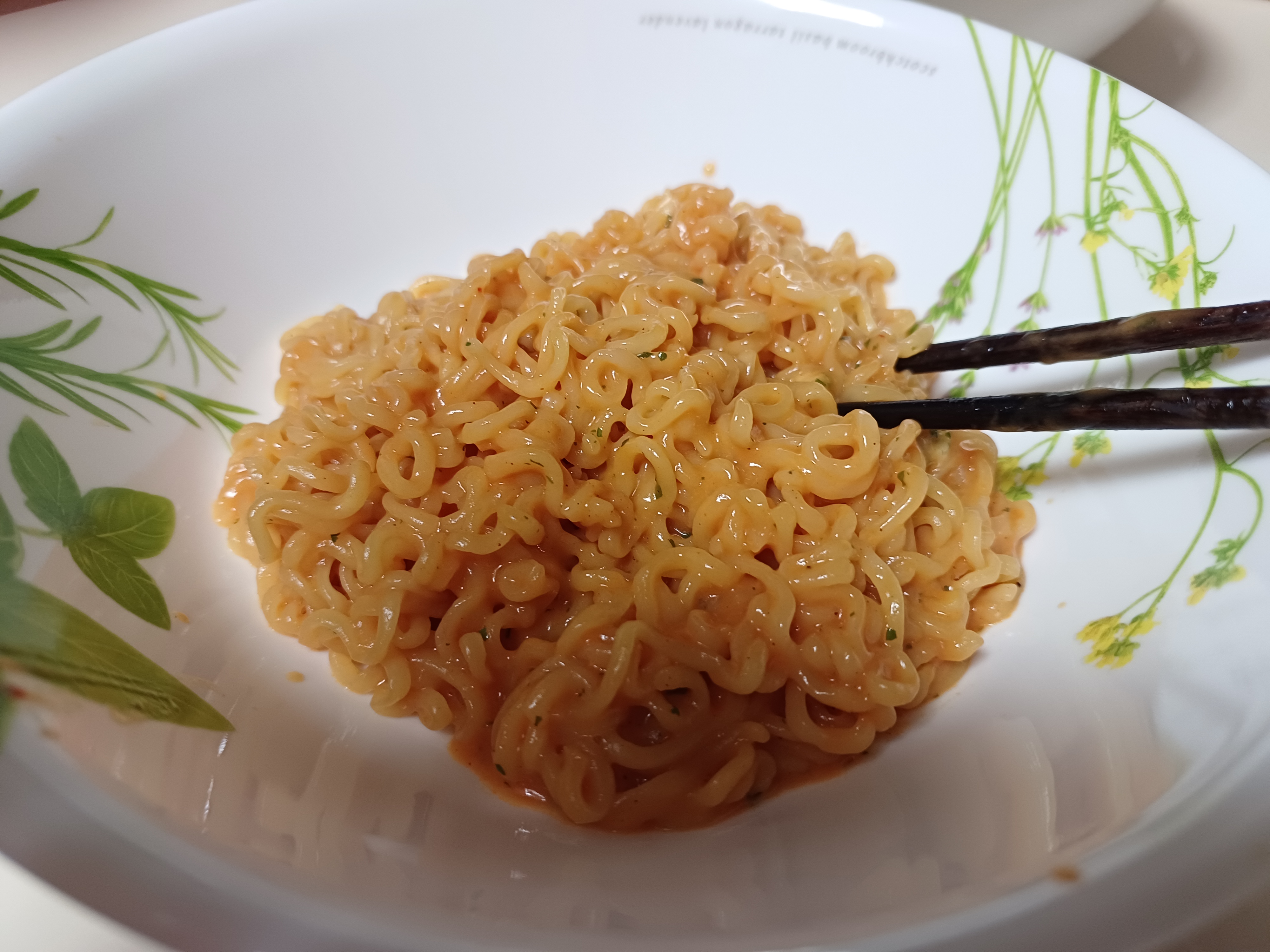 신라면-툼바