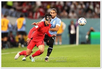 손흥민 안와골절 마스크