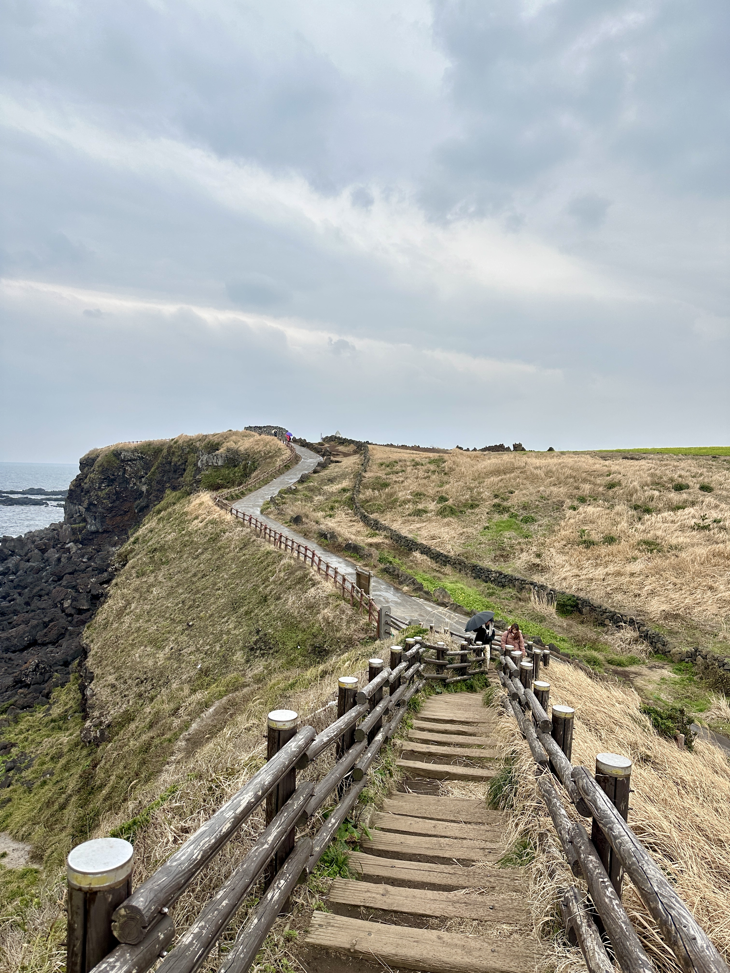 연태탑 올라가는 계단
