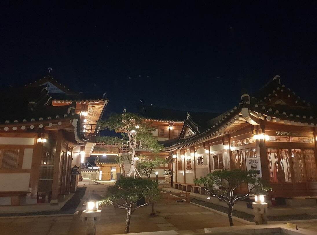 경주 가볼만한곳 베스트 10 황리단길