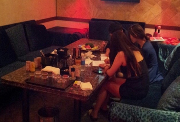 유흥업소출신 의혹받는 여자연예인 TOP 4