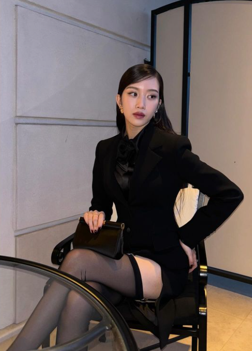 문가영 산문집 파타 뜻 내용 구매처 