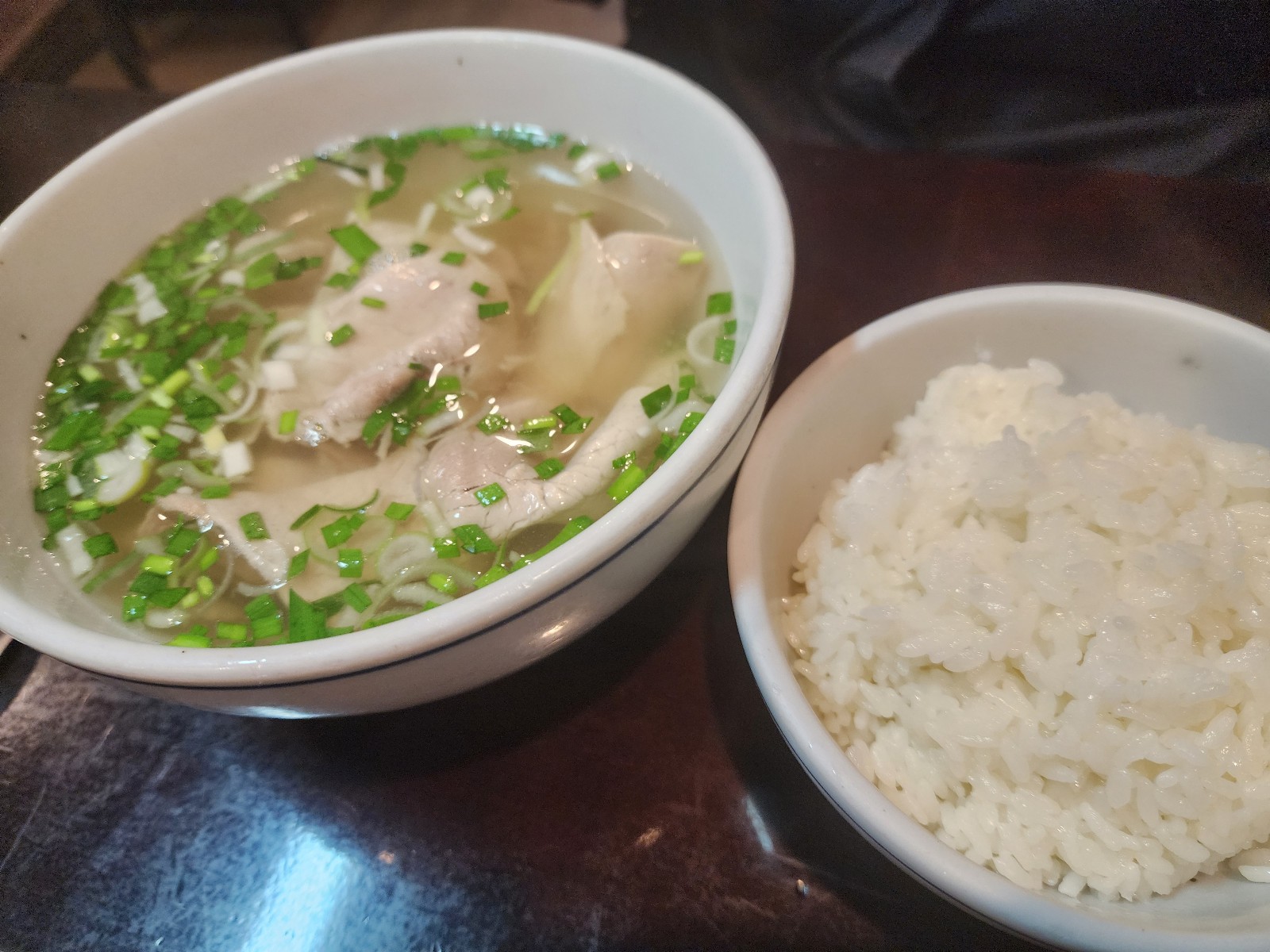 돼지국밥