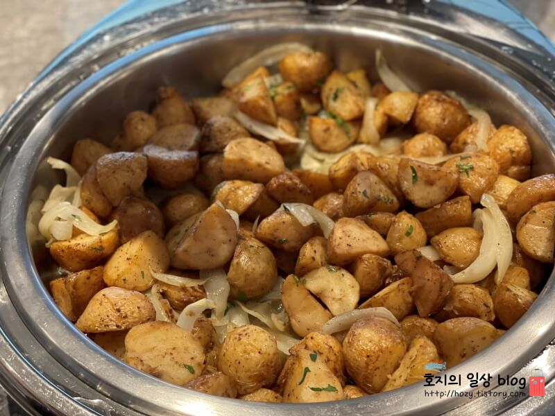 홍콩공항 콴타스라운지 음식 메뉴3