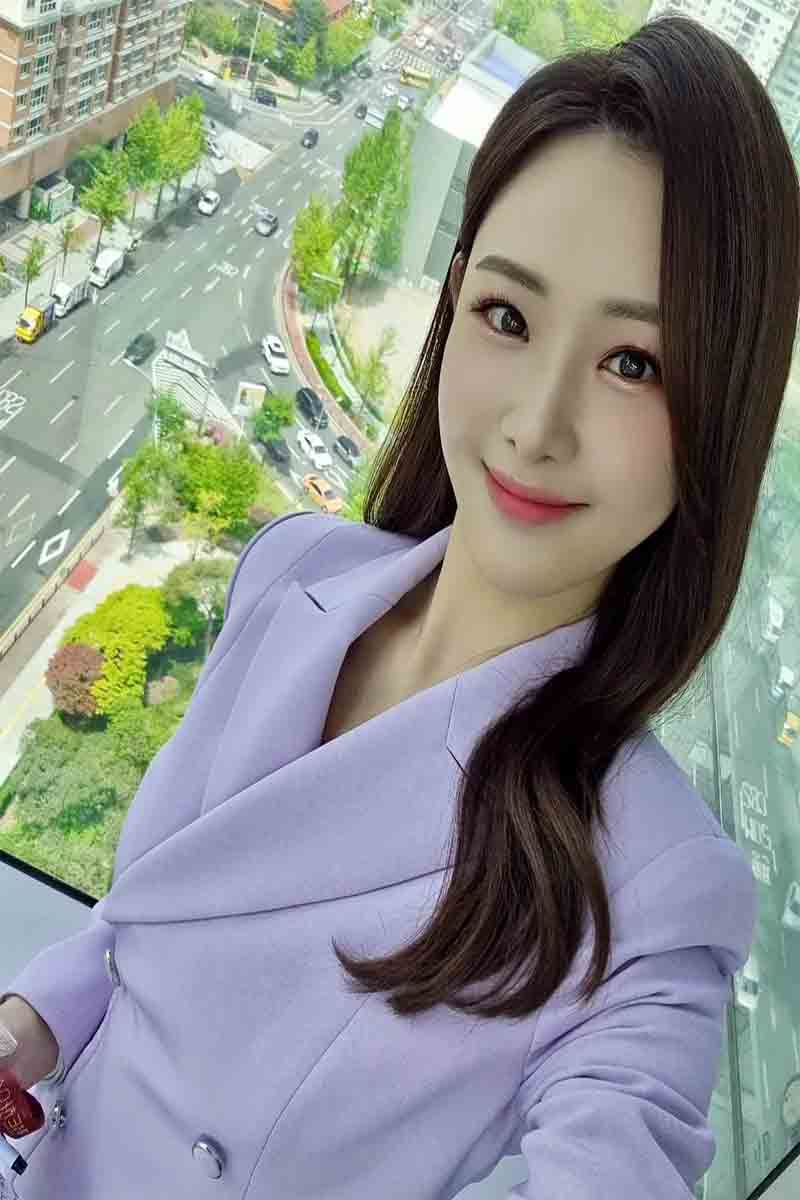 김다영 아나운서