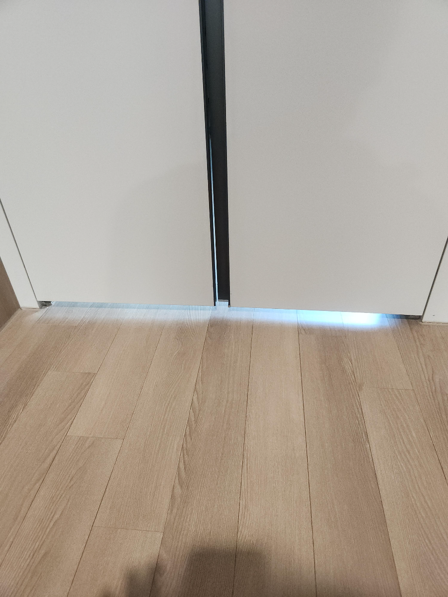 아기매트 간섭 해결 완벽 가이드: 펜트리장 문짝 부분 절단