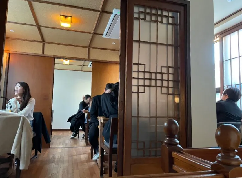 안국-법원-내부-2층-1