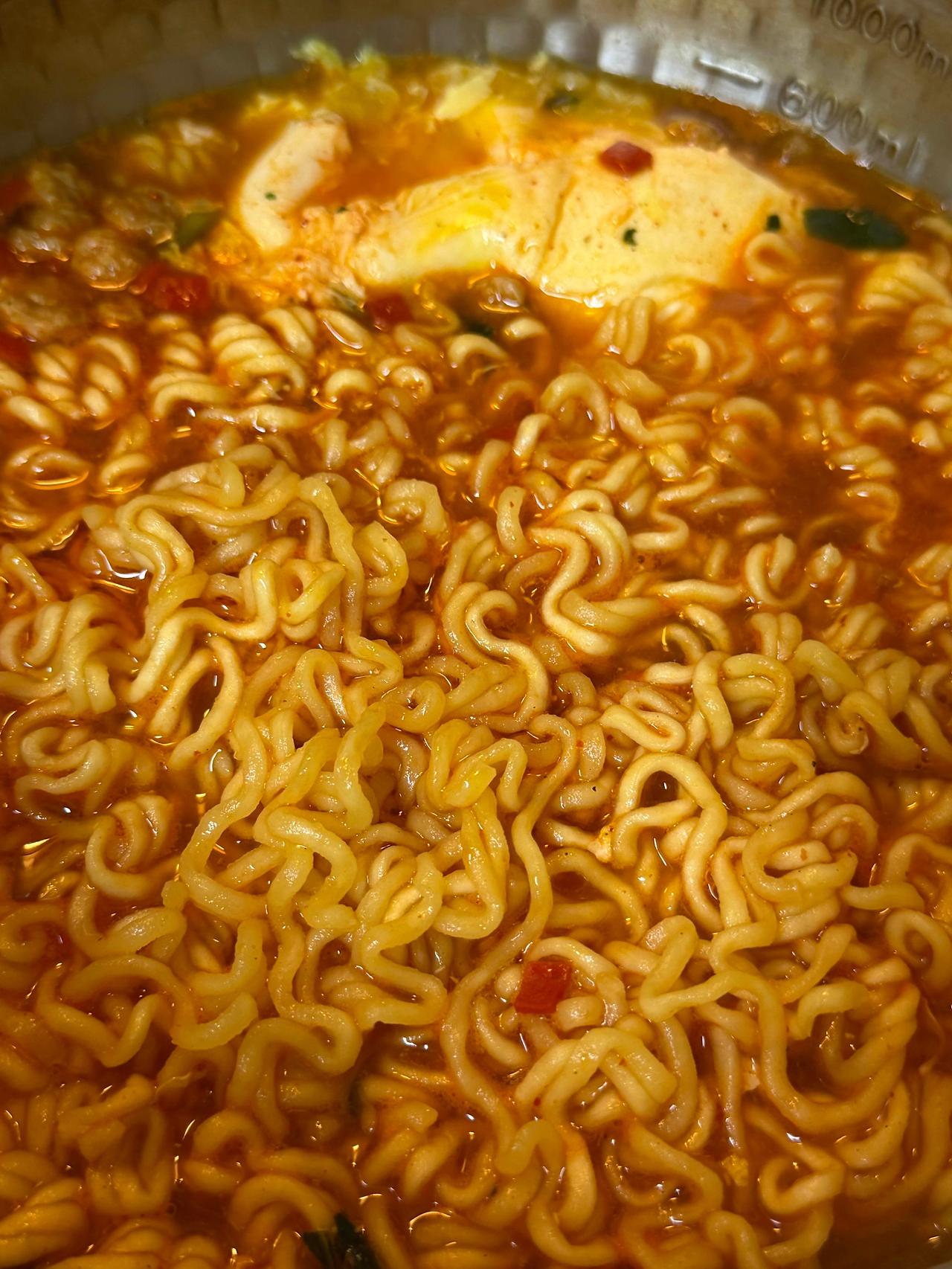 신라면 골드 vs 원조 신라면 맛·향·식감 비교 어떤 차이가??