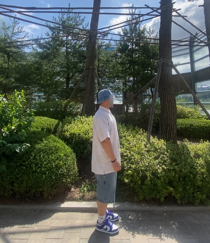 데일리룩('26. 7. 27.)루오에스펙 빈티지 버킷햇 벙거지, 반스 케슬러 체커보드 우븐 반소매셔츠, 디미트리블랙 버뮤다 데님팬츠, 나이키양말, 나이키 덩크 로우 레트로 콩코드