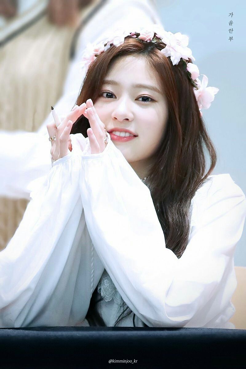 아이즈원 김민주 최애사진