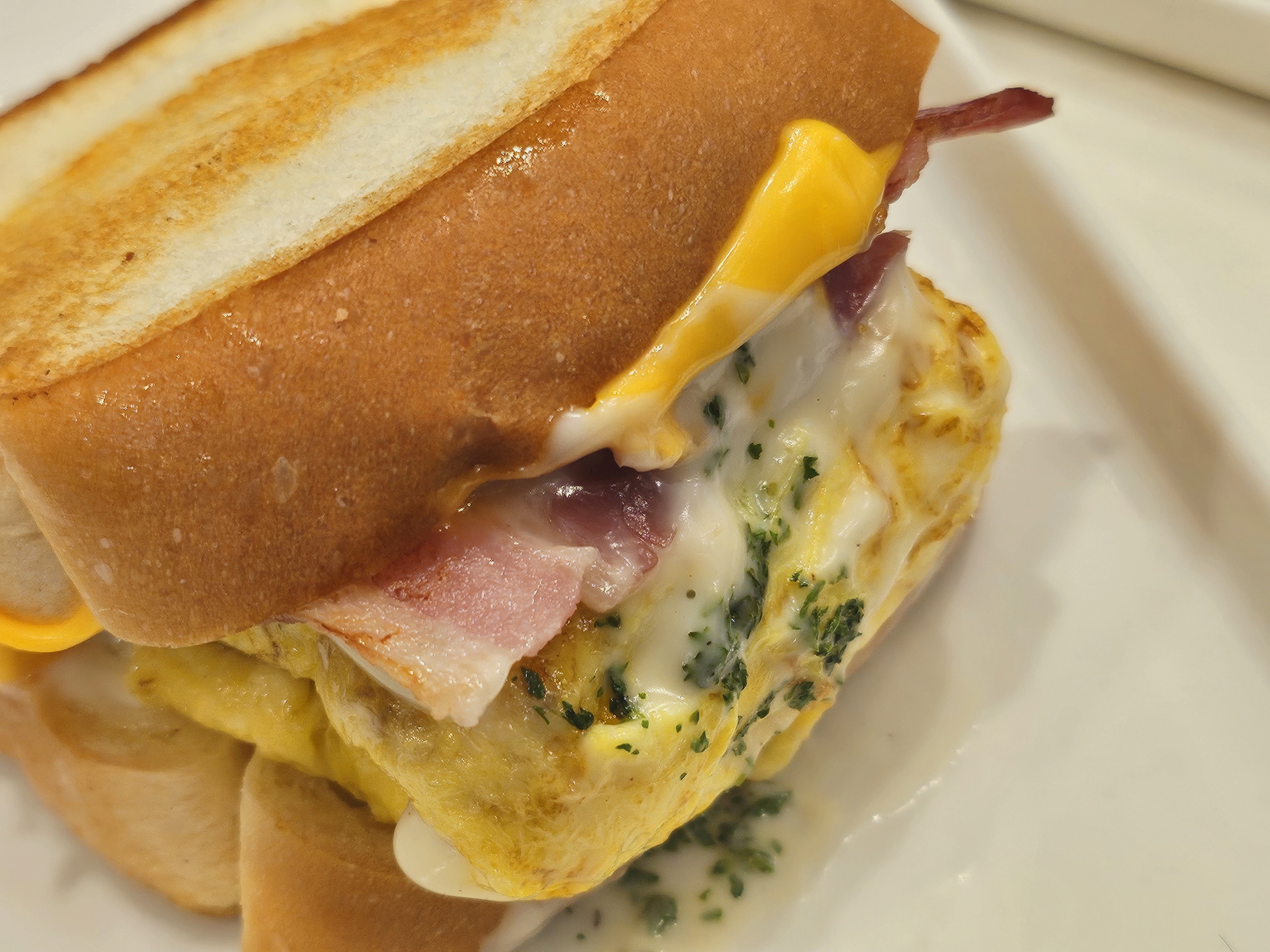 에그드랍 - 베이컨 더블 치즈 샌드위치