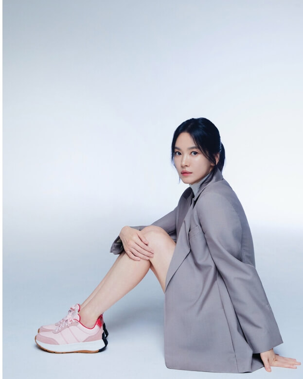 핏플랍 송혜교 스니커즈