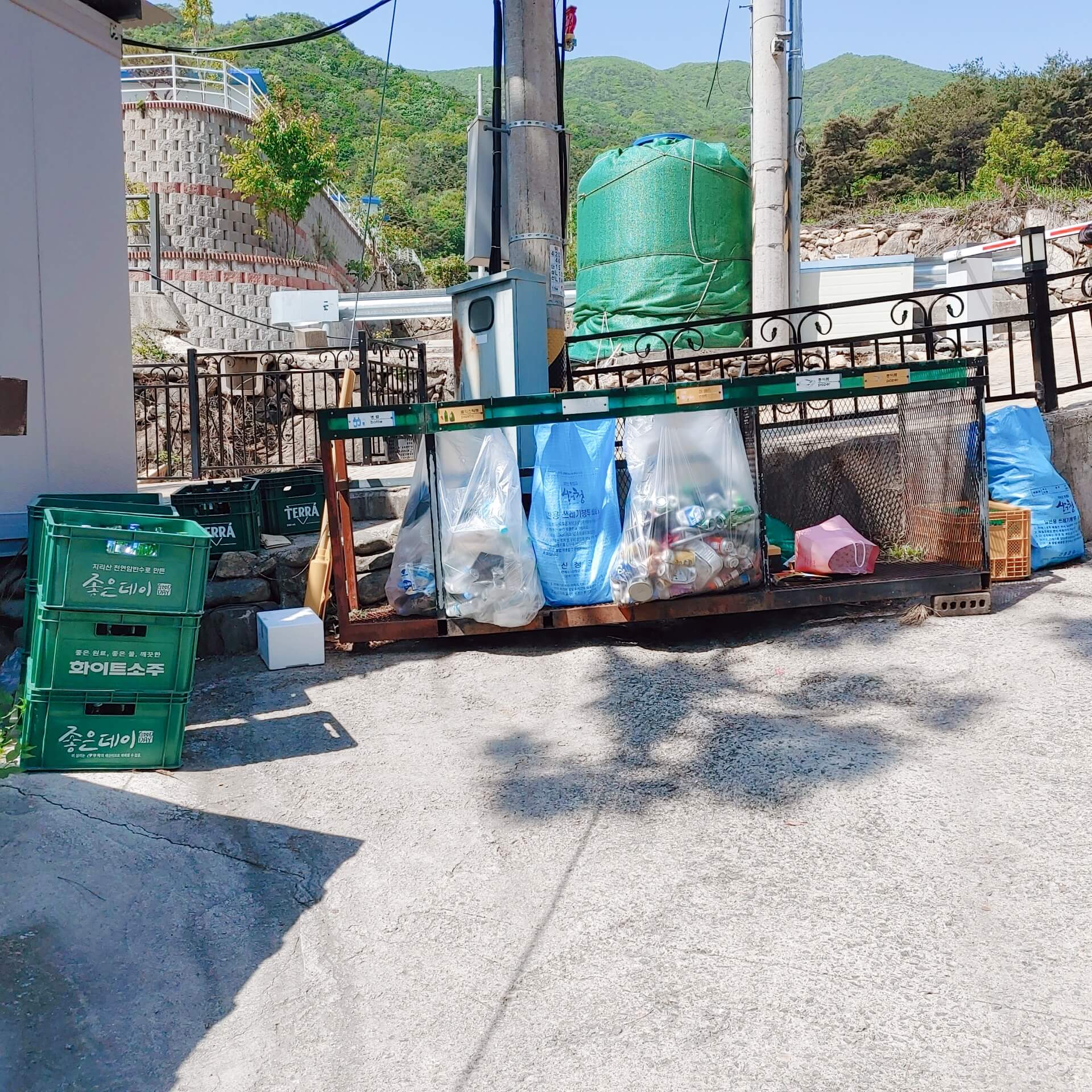 경호강캠핑장_&_캠프627_분리수거