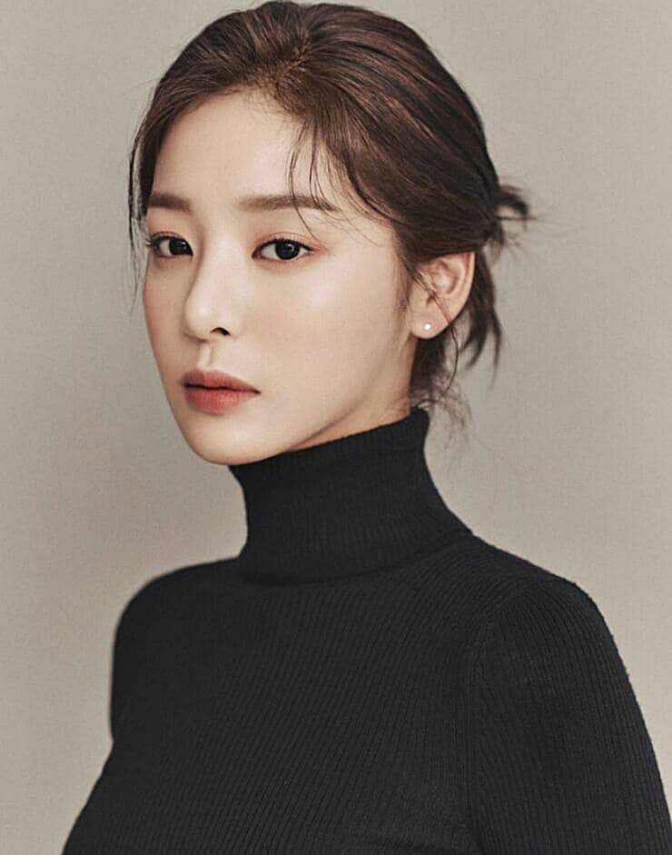 설인아