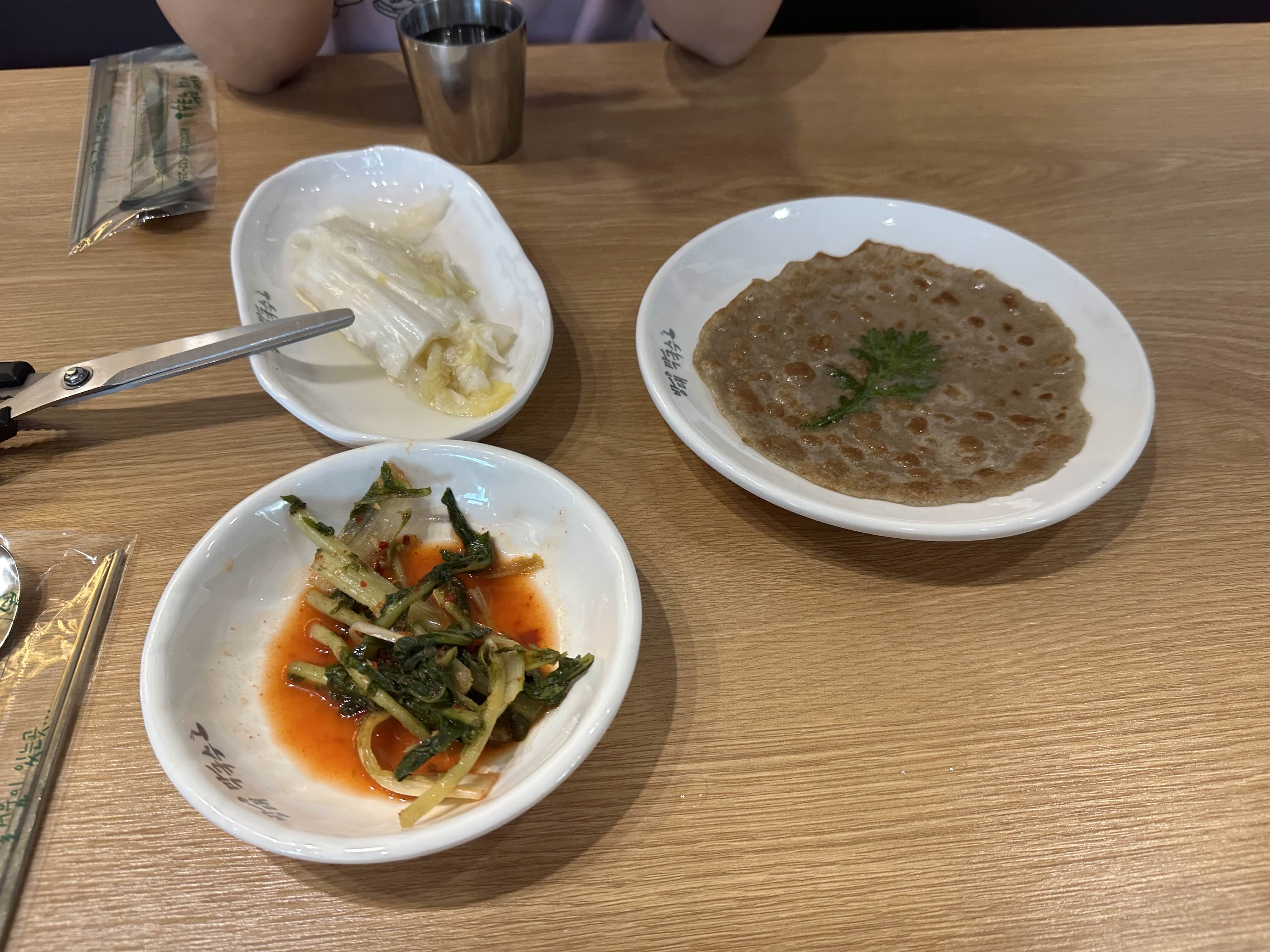 방태 막국수 기본 반찬