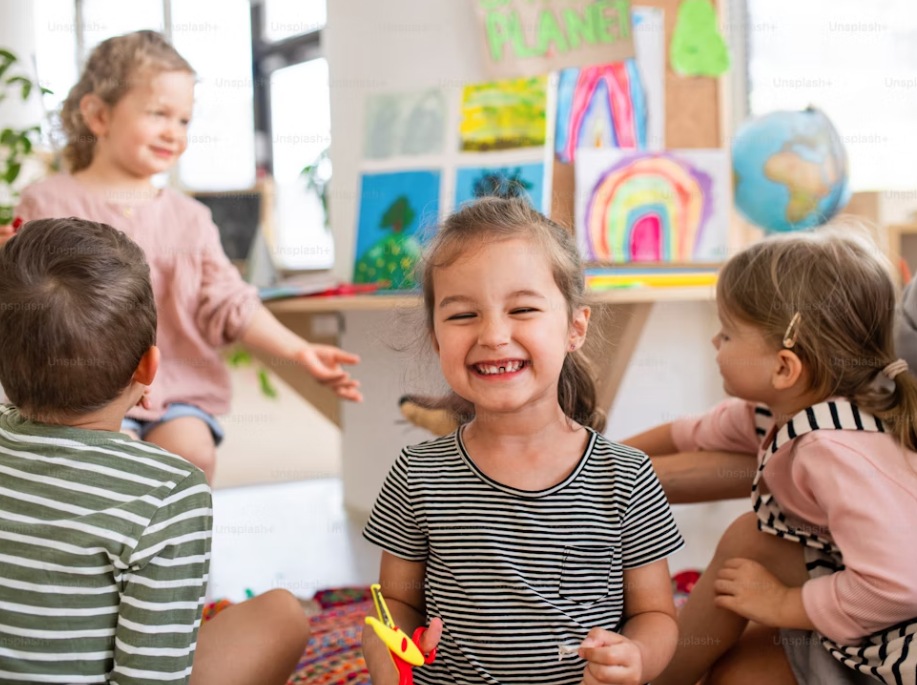 유치 빠진 아이 사진