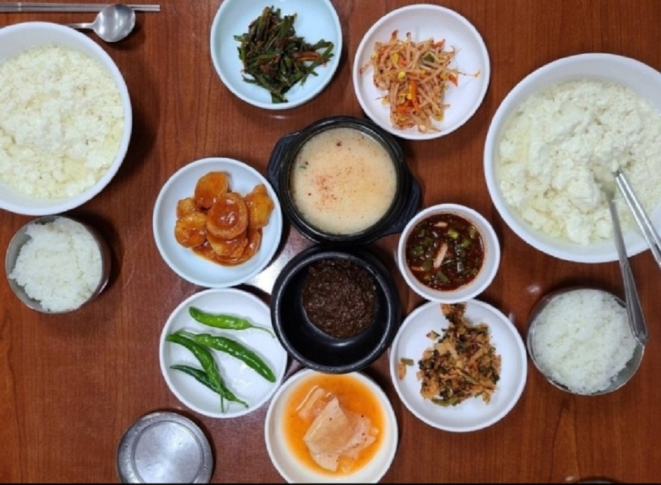 태백-구와우순두부-김지미