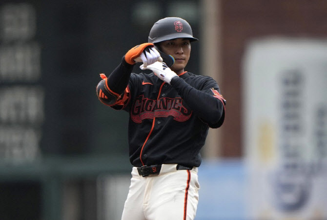 이정후 타율 0.404의 비밀, 158km 강속구 격파하며 3할 눈앞 (메이저리그 완벽 적응 분석)