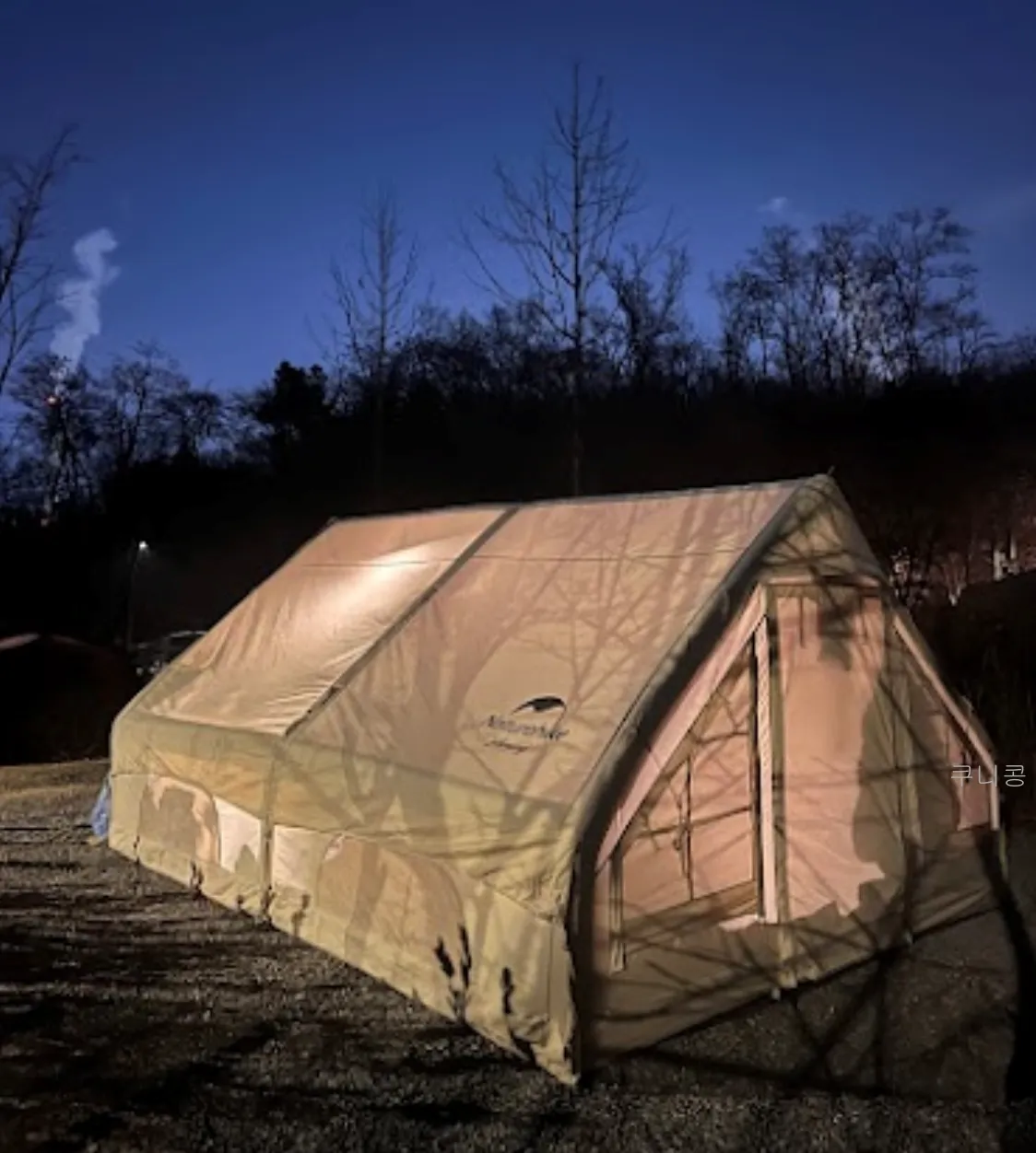 네이처하이크-에어텐트-12.0-성인4명-가족캠핑-활용법,-동계캠핑-준비-우레탄창