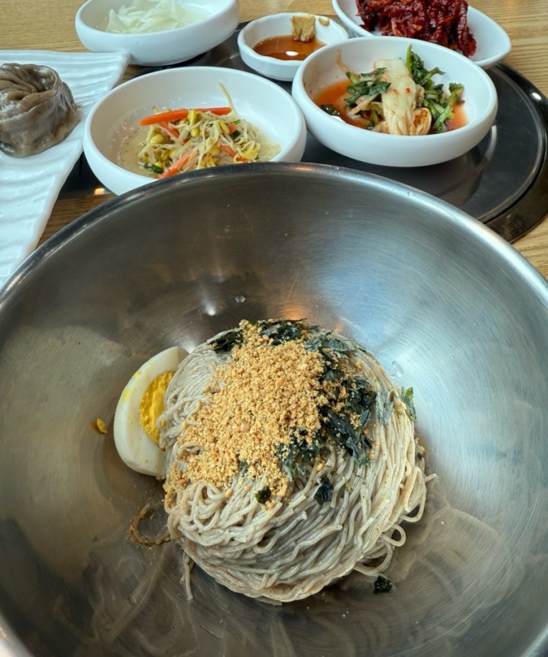 동루골막국수