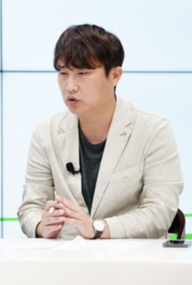 이동형 작가