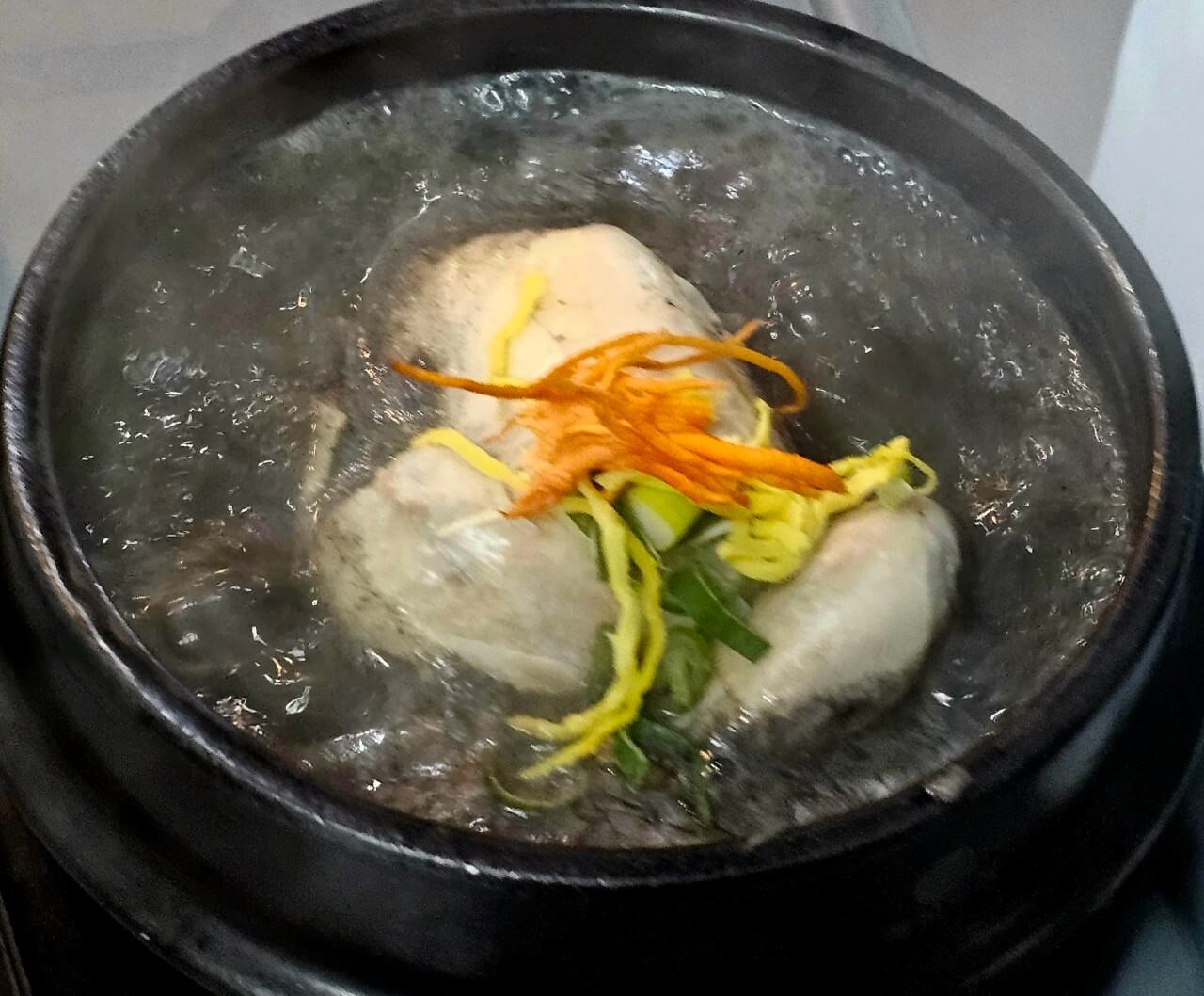 생생정보 2334회 고수의 부엌 여름 보양식의 왕! 삼계탕 경북 구미 맛집 산에서 온 삼계탕과 낙지
