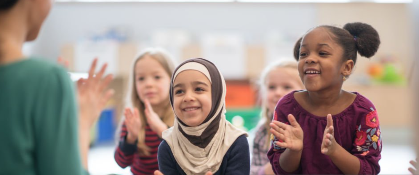 다문화 가족 자녀 수업 사진