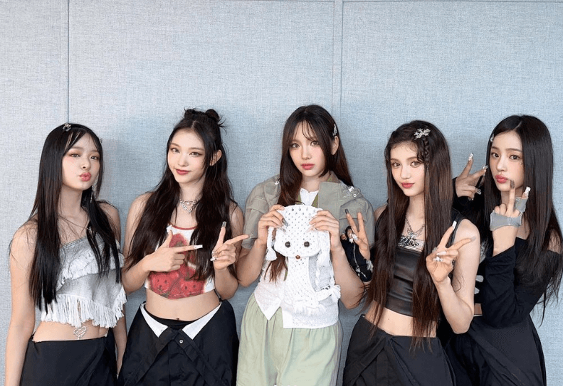 2023 롤드컵 아티스트 뉴진스