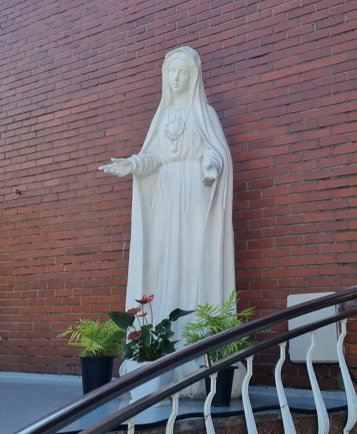 부산 동래성당 성모성심상