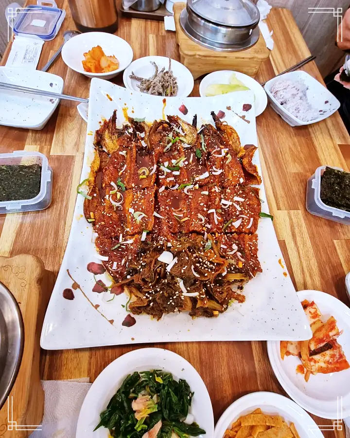 식객 허영만 백반기행 김용림 편 시래기 코다리찜 3대 28년 비법 양념 전국택배 밀키트 주문 가능 김포 맛집 소개