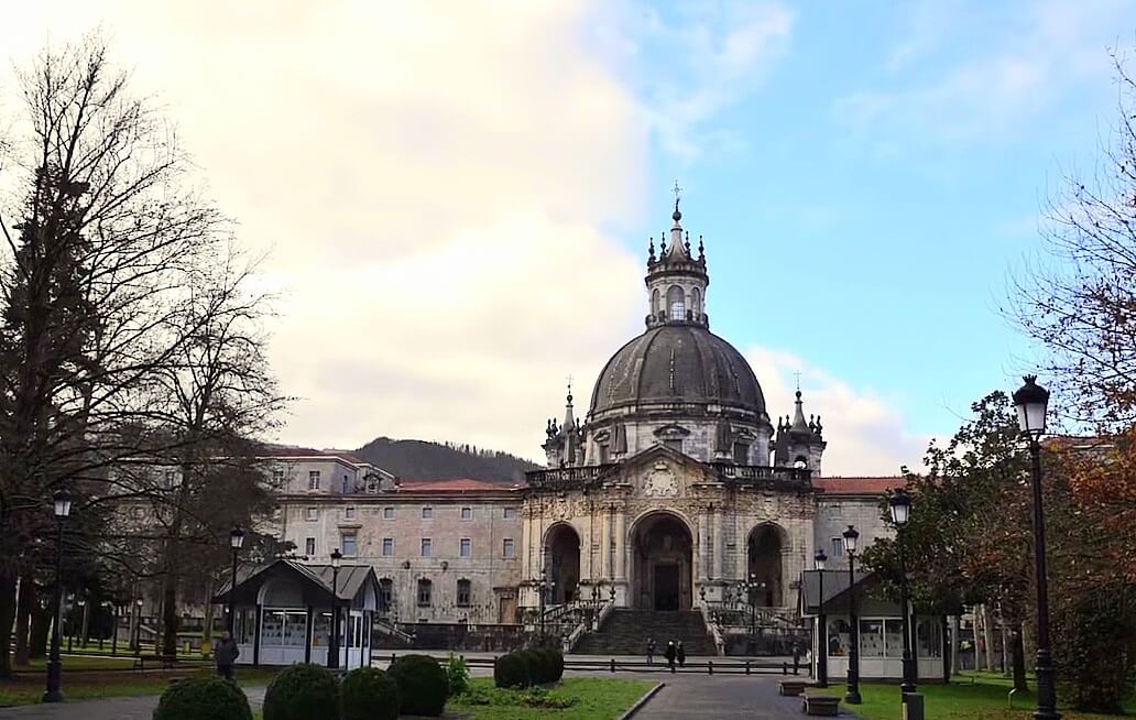 성 이냐시오의 생가와 로욜라 이냐시오 대성당