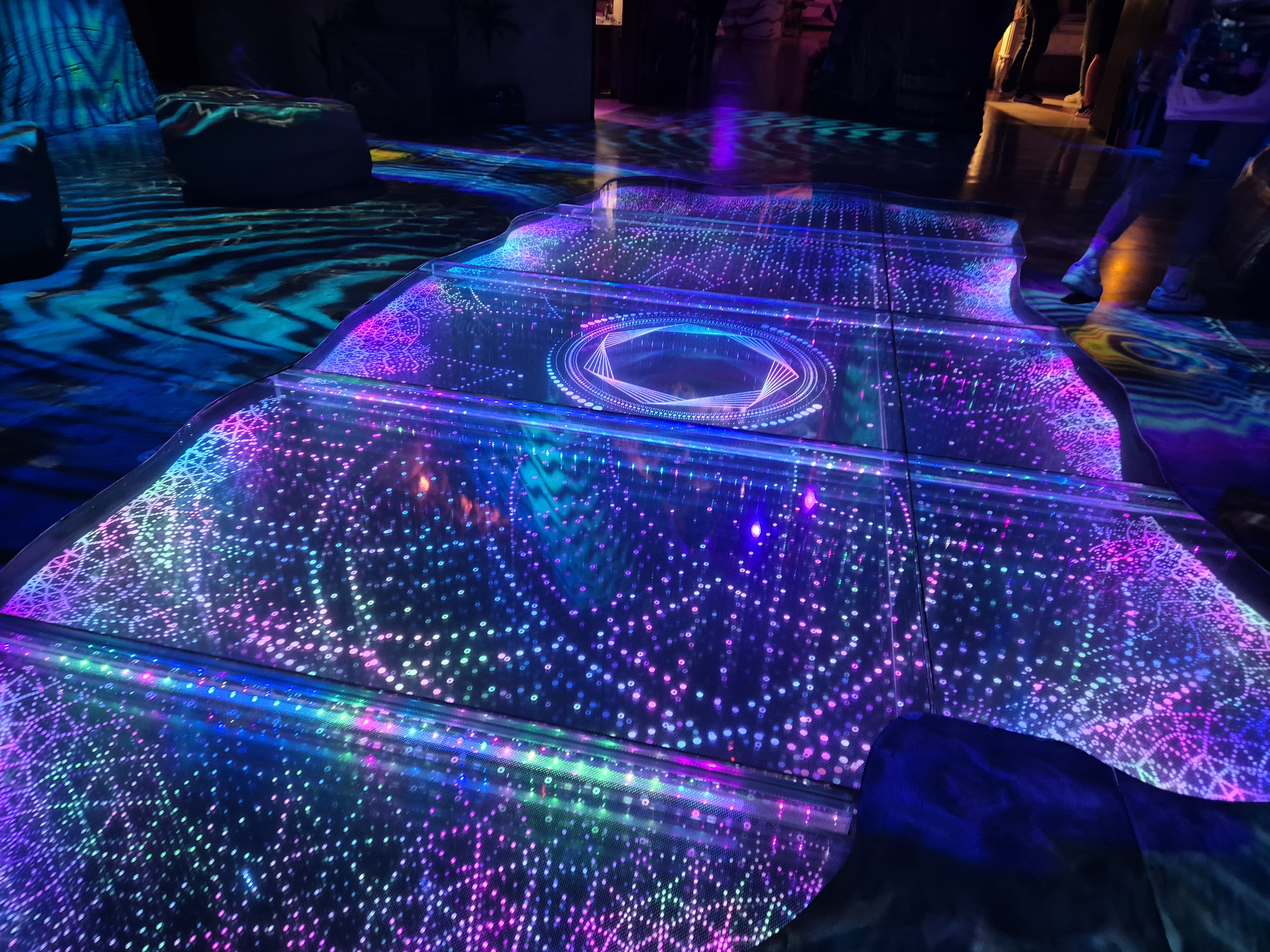 오메가마트 즐길거리