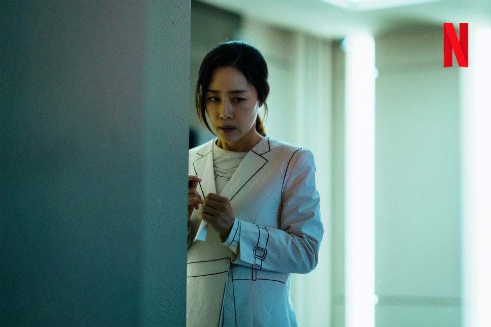 넷플릭스 시리즈 더 에이트쇼 결말 정보 등장인물 출연진 원작 시즌2 쿠키영상