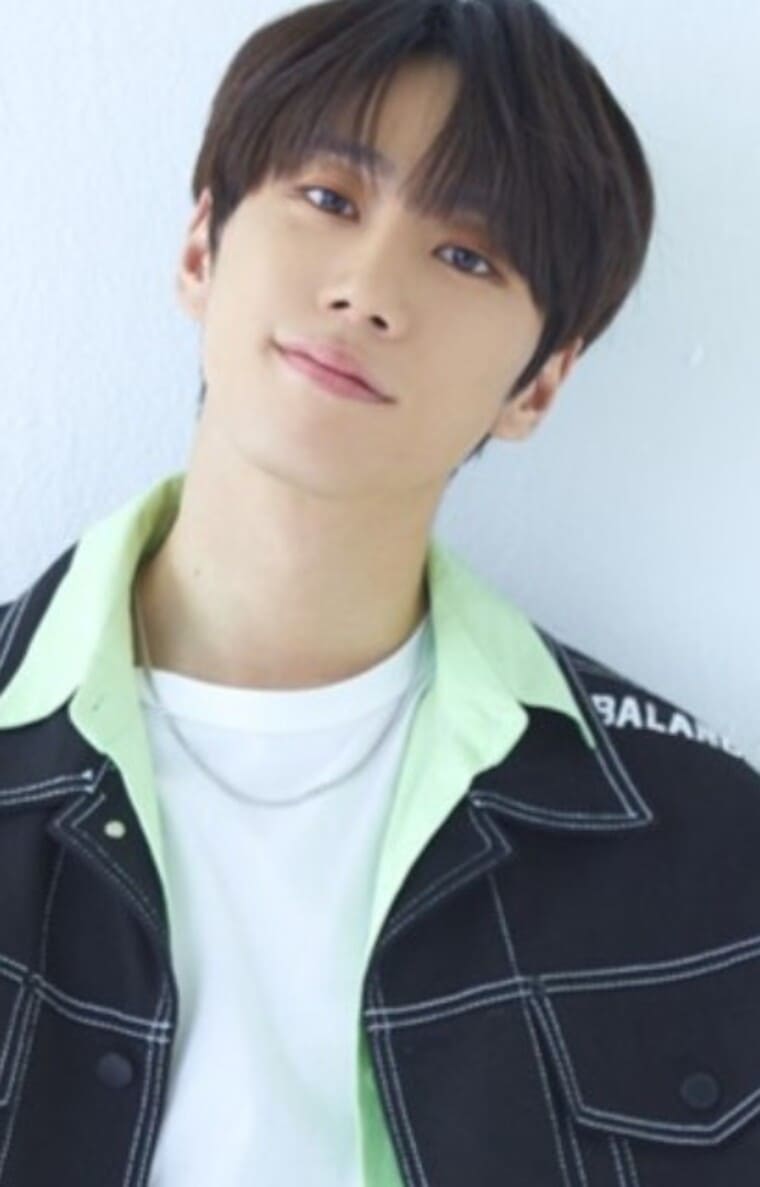 가수-겸-배우-이준영