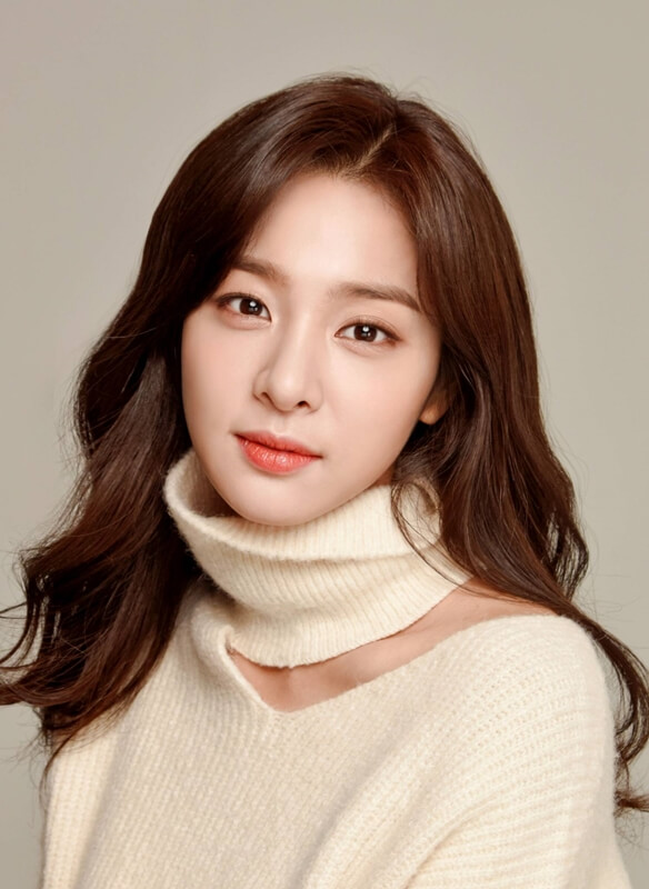 배우 설인아2
