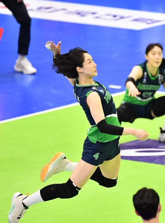 황연주 나이 프로필 학력 고향 총정리｜김연경 원더독스2 합류&middot;남편 박경상&middot;은퇴&middot;키