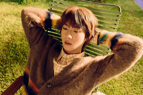 방탄소년단 진 'Happy_Journey' 콘셉트 포토 [사진=빅히트뮤직]