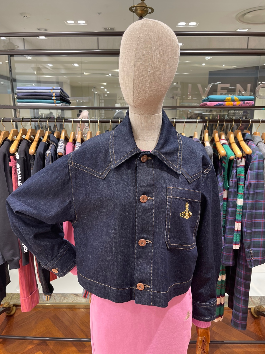 비비안웨스트우드 앵글로매니아 루즈 핏 크롭 생지 인디고 데님 재킷 네이비 (VMSUJK1480)