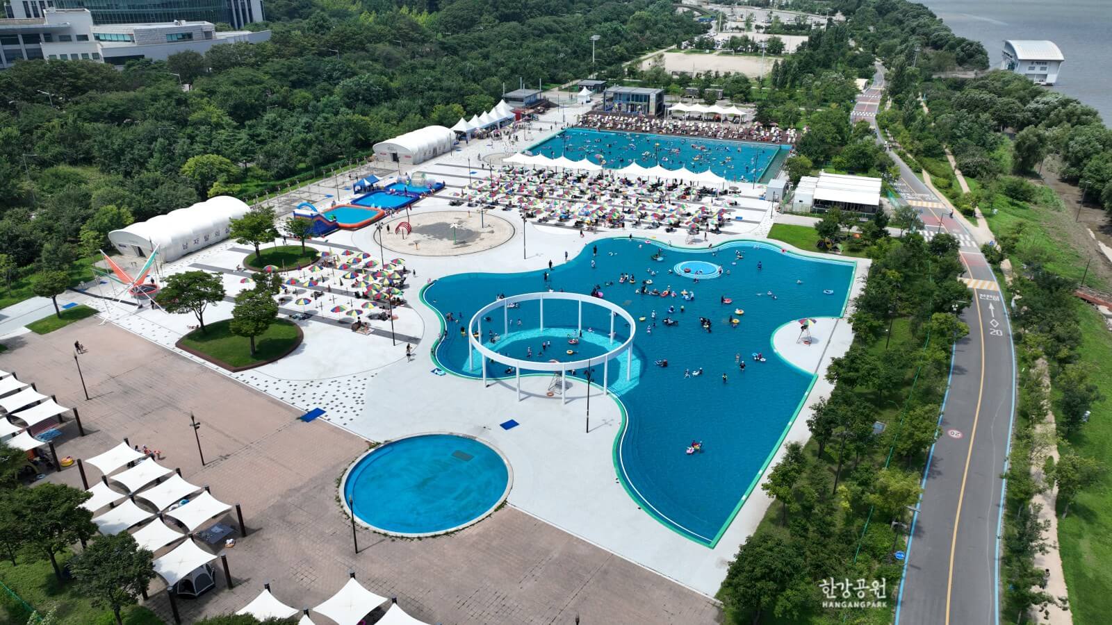 여의도 한강 수영장 사진