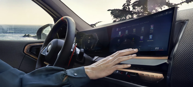 BMW 뉴 X3 디지털 하이라이트.