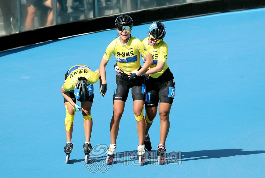 롤러-롤러스포츠-롤러스케이트-스케이트-여자-운동선수-승리