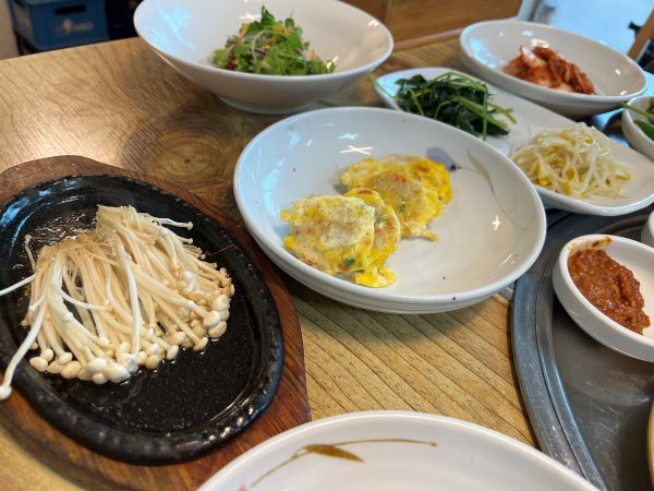 마당정식 밑반찬