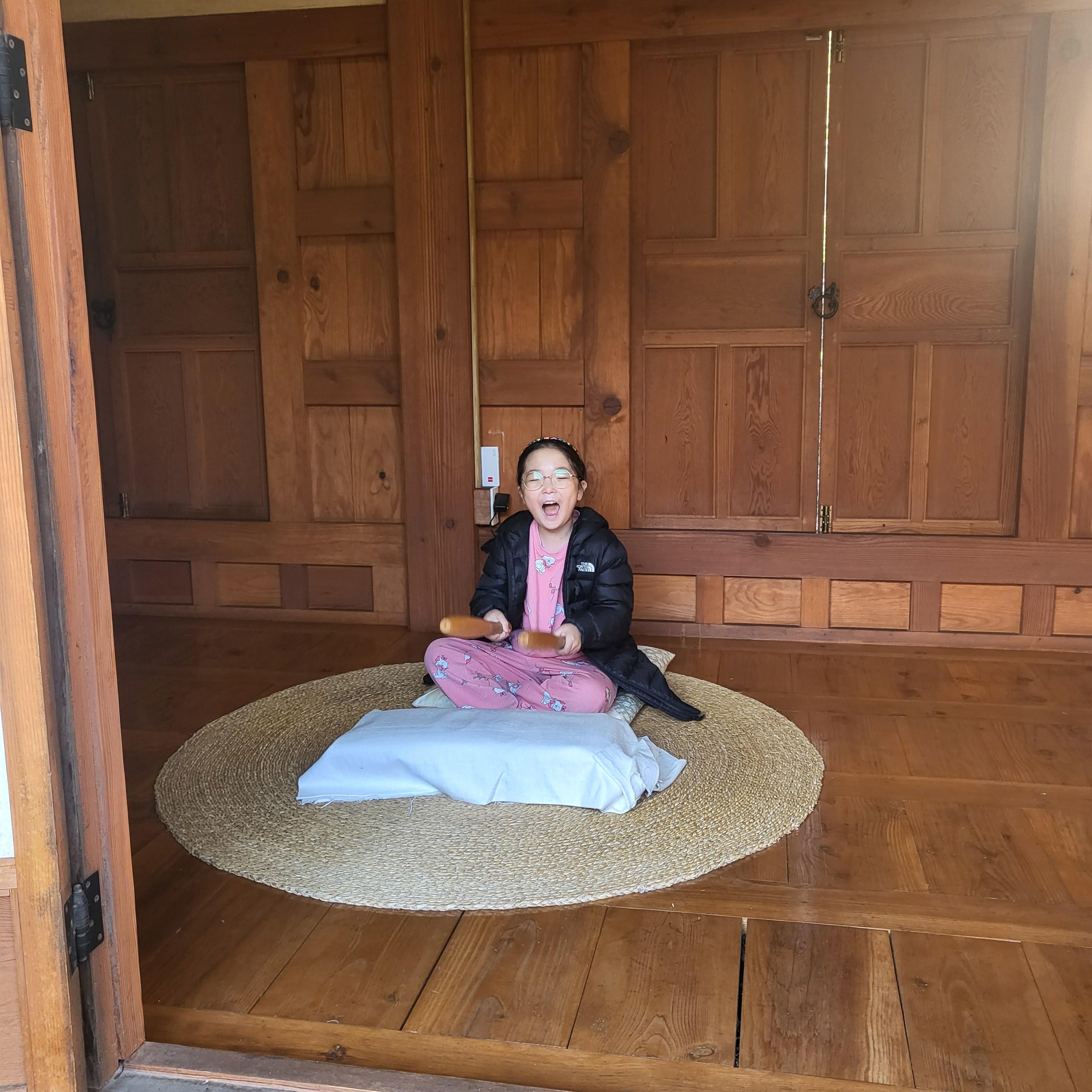 [증평 여행] 증평민속체험박물관 : 혼례복 입고 전통 혼례 사진! 다듬이질