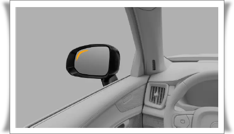 볼보 XC60 사이드미러 모서리에 점등된 후측방경보 BLIS 경고등